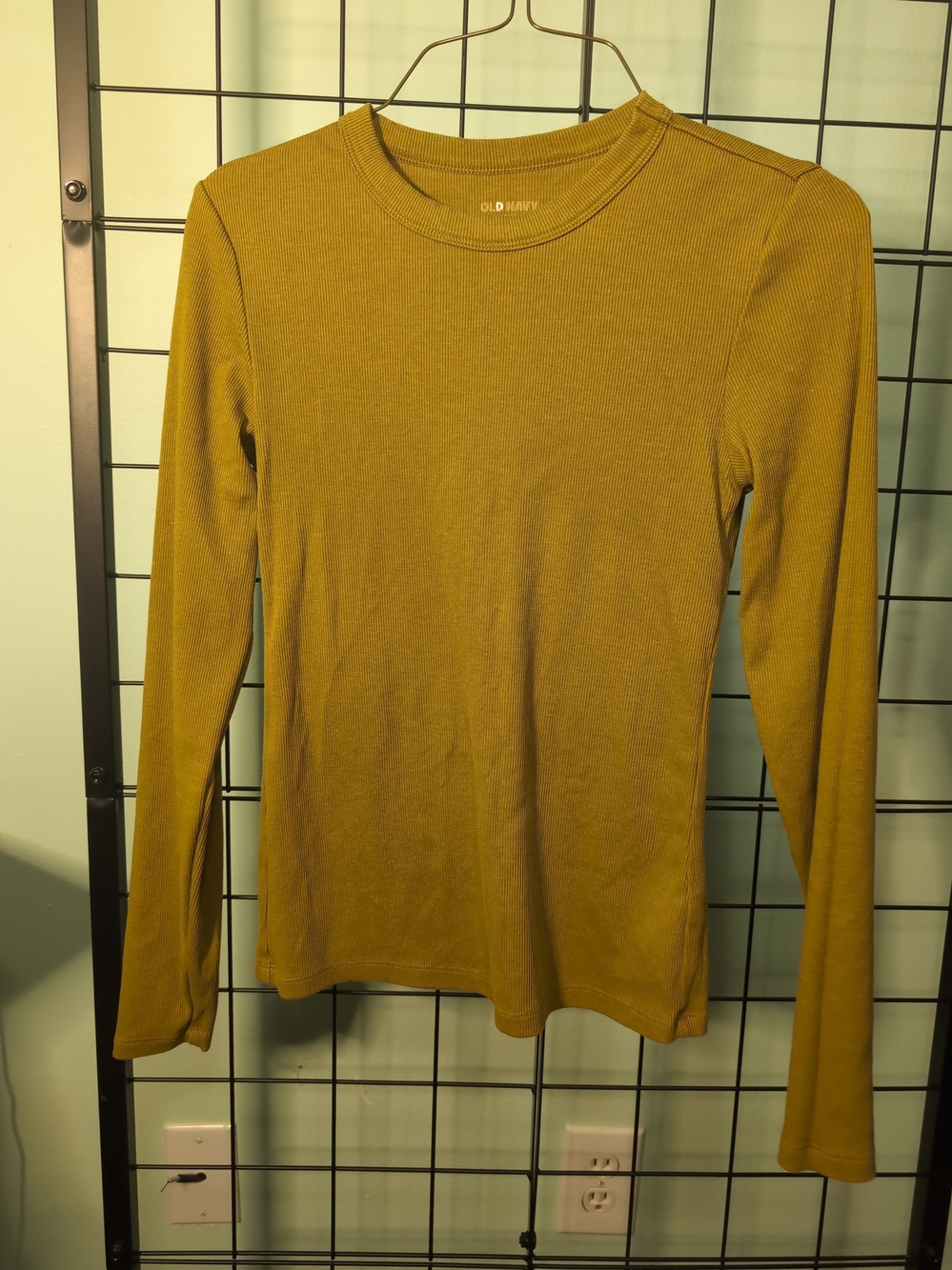 Old Navy Women’s Ribbed Long Sleeve Crew Neck Top Olive Size S